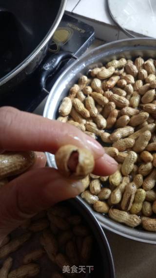 Boiled Peanuts in Brine recipe