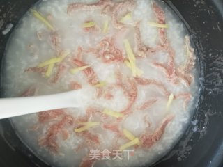 Rice Congee with Preserved Egg and Lean Meat recipe