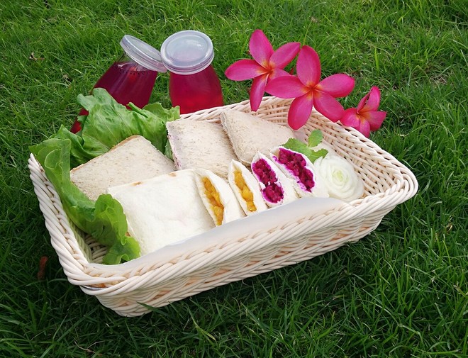 Fruit Sandwich Pocket recipe