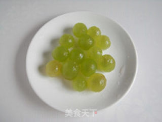 Refreshing and Healthy Brain-grape and Apple Juice recipe