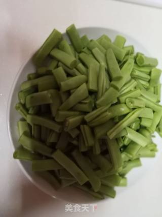 Stir-fried String Beans with Beef recipe