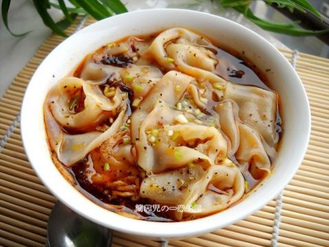 Sour Soup and Fresh Pork Wontons recipe