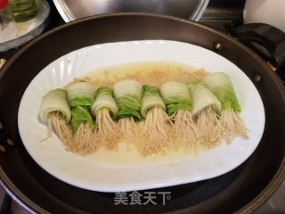 Enoki Mushroom and Cabbage Rolls recipe