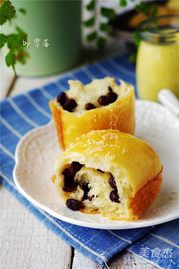 Coconut Honey Bean Roll recipe