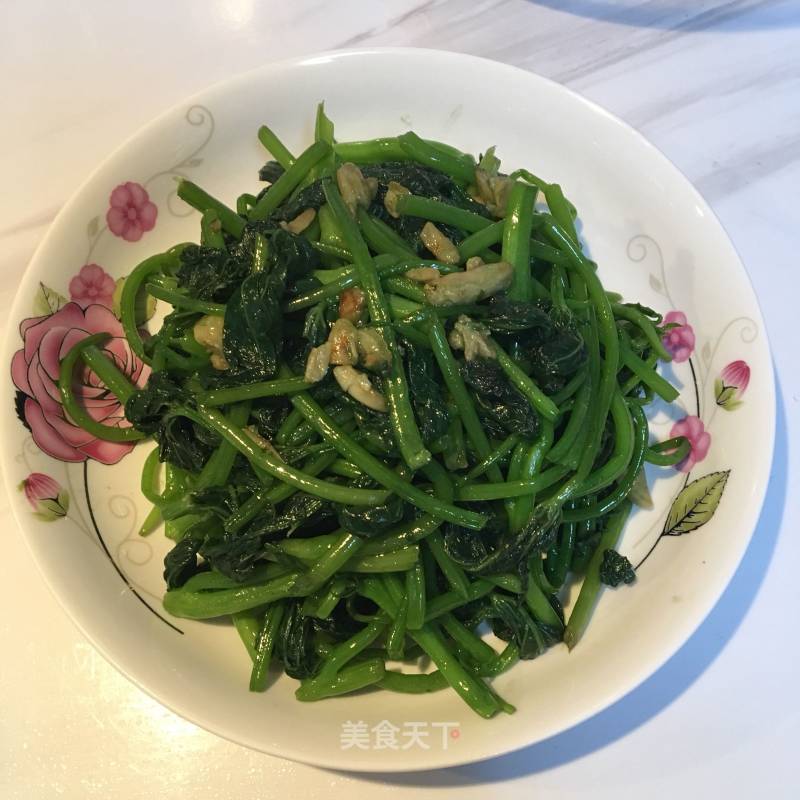 Stir-fried Sweet Potato Leaves with Garlic recipe