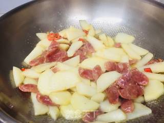 Stir-fried Potatoes with Sausage recipe