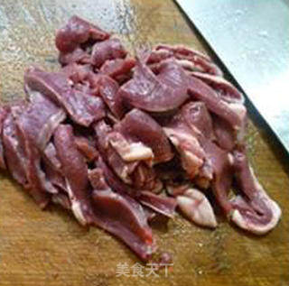 Fried Pork Heart with Sauerkraut Stems recipe