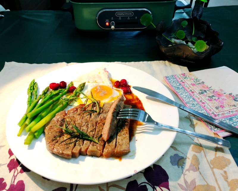 Longing for Life 5 ~ Cooking Fried Steak at Home recipe