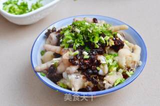 Steamed Chicken Feet with Sauce recipe