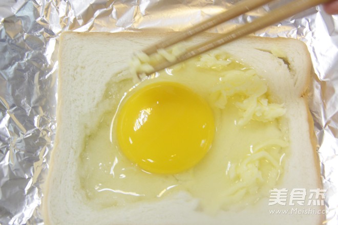 15 Minutes to Easily Get A Nutritious Breakfast---egg and Cheese Grilled Spit recipe