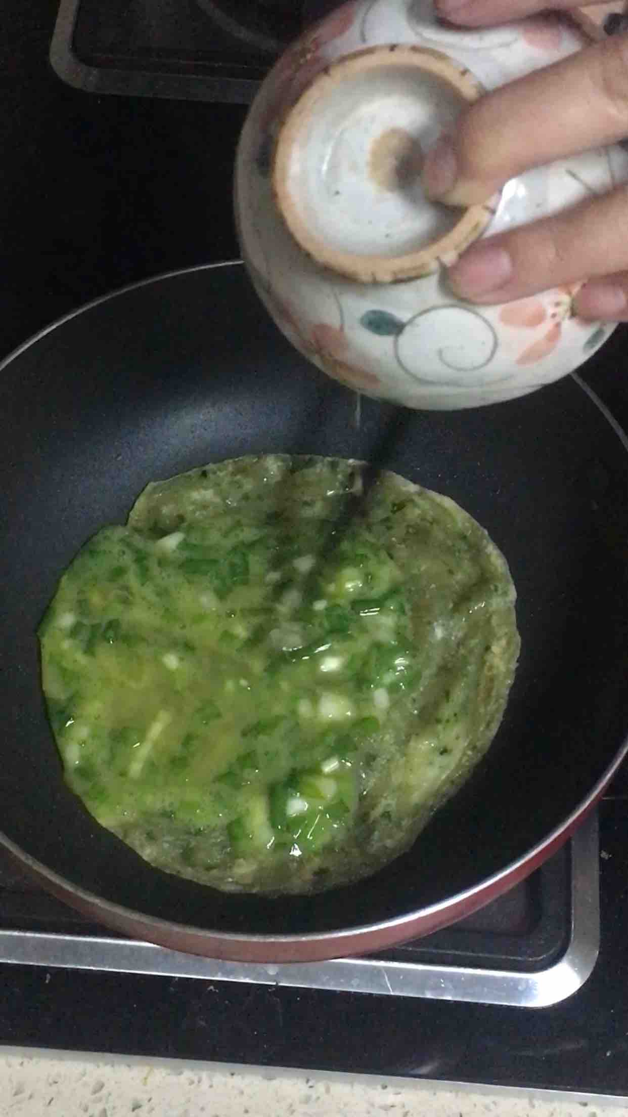 Chives and Egg Finger Cakes recipe