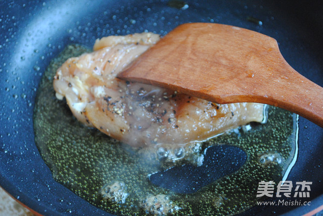 Pan-fried Chicken Breast Fried Rice recipe