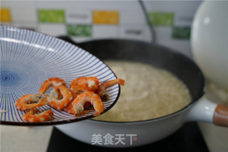 Shrimp and Egg Noodle Soup recipe