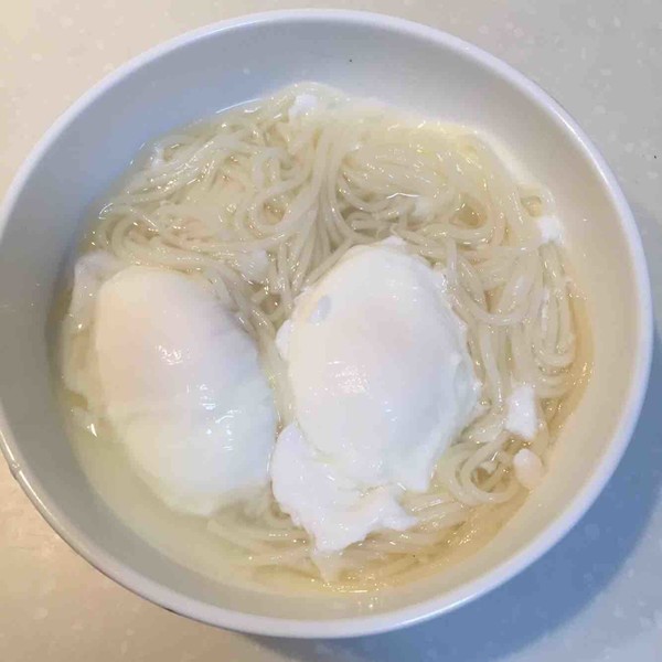 Fried Noodles with Pickled Cucumber and Minced Pork recipe