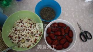 Northern Glutinous Rice, Red Dates and Honey Bean Dumplings recipe