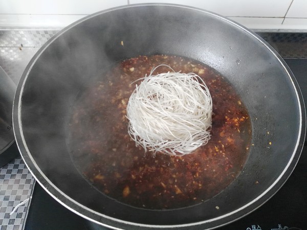 Homemade Hot and Sour Noodles recipe