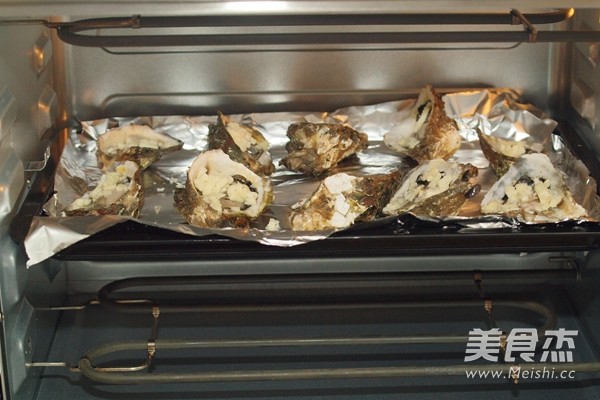 Baked Oyster with Cheese recipe