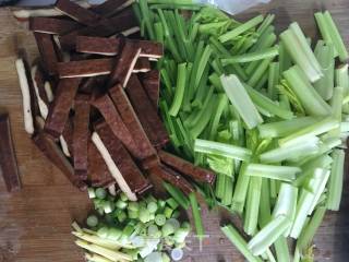 Celery Sauteed Dry recipe