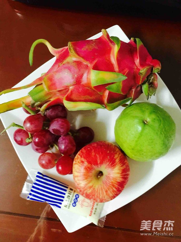 Dragon Fruit Salad recipe