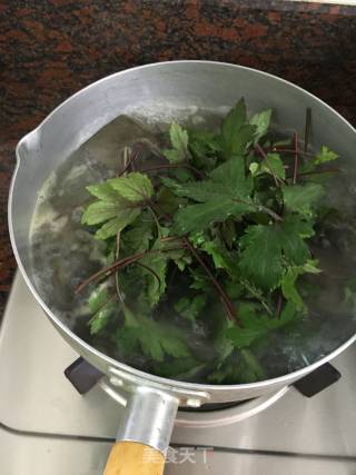 Pearl Cauliflower Pork Blood Soup recipe