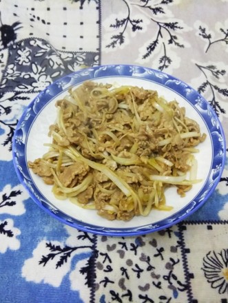 Stir-fried Shredded Pork with Green Onions recipe