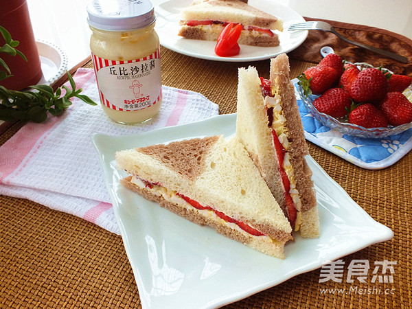 Strawberry Egg Sandwich recipe