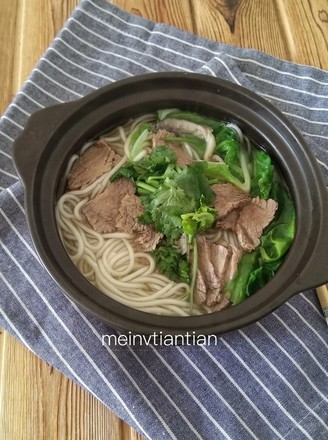 Beef Noodles with Potatoes in Clear Soup recipe