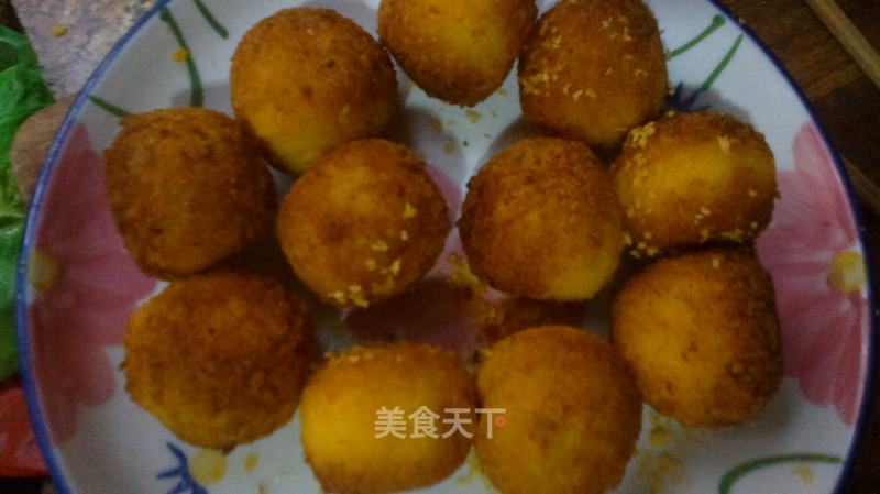 Chinese New Year Snacks-taro and Sweet Potato Pills recipe