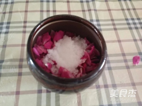 Homemade Rose Jam recipe