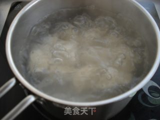 Sour Soup Shrimp Dumplings recipe