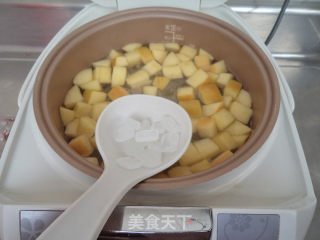Apple Tremella Soup recipe