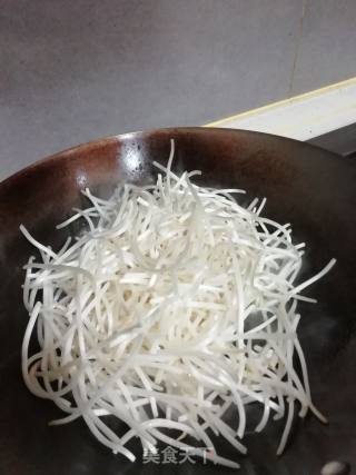 Bean Sprouts Fried Noodle recipe
