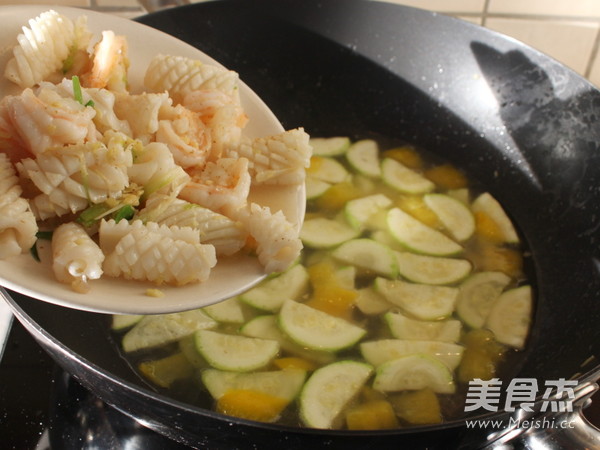 Seafood Crispy Rice recipe
