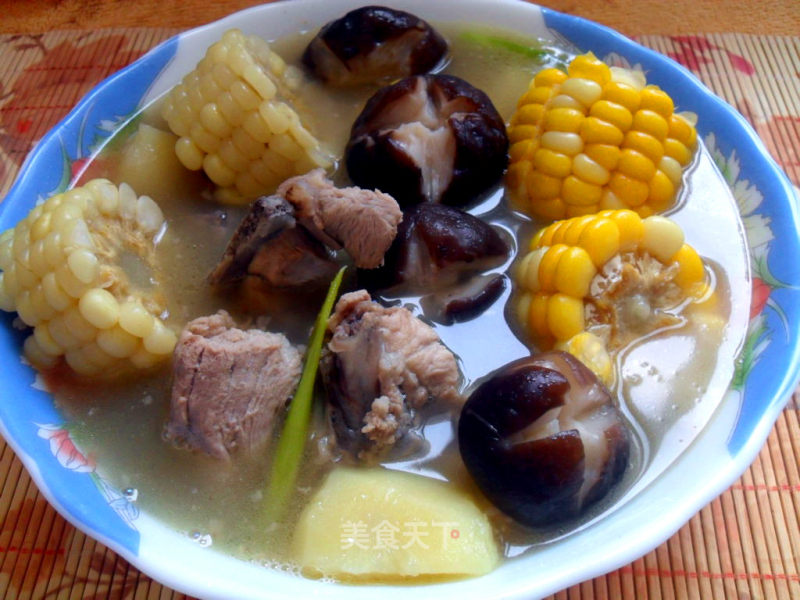 Delicious Tonic Soup-two-color Corn Ribs Soup recipe