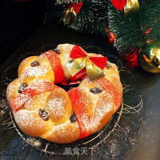 Christmas Wreath Bread recipe