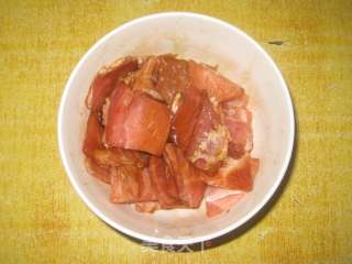 Fried Pork with Snow Pea recipe