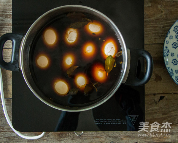 Lixia Must Eat Five-spice Tea Eggs recipe