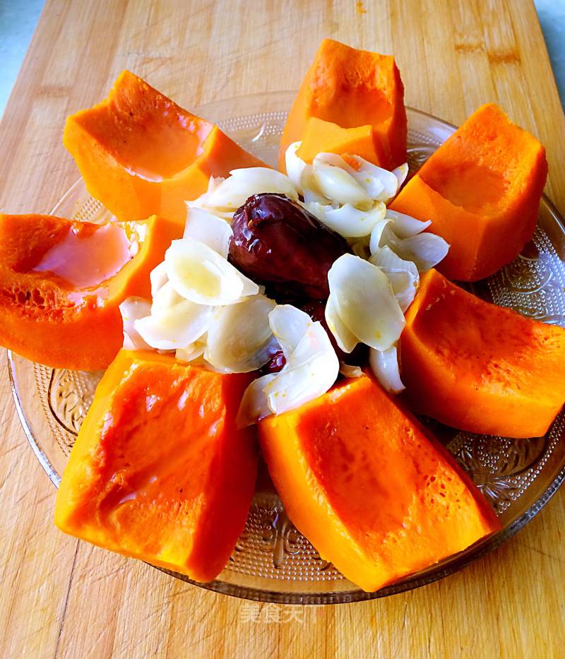 Pumpkin Candied Date Steamed Lily recipe
