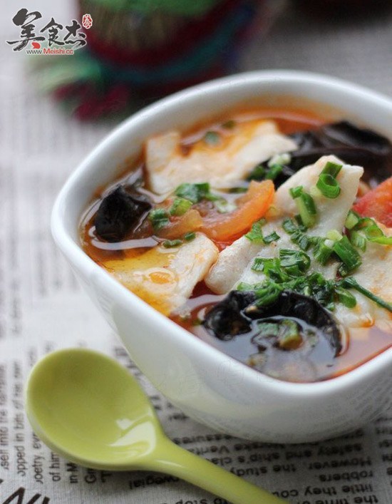 Fungus Tomato Fish Soup recipe