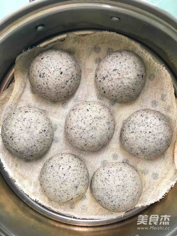 Black Sesame Bun recipe