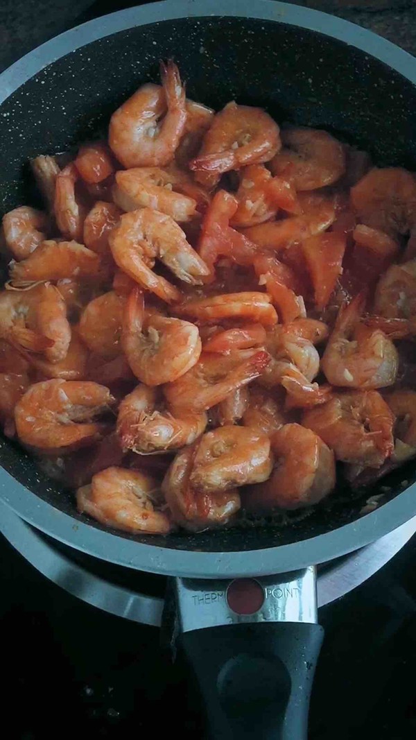 Garlic Tomato Sauce Shrimp recipe