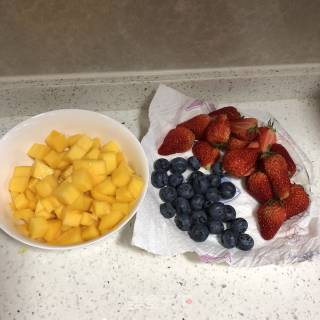 Mango Strawberry Cake recipe