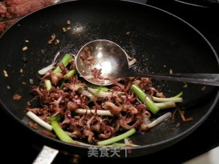 Weiji Squid Whisk recipe