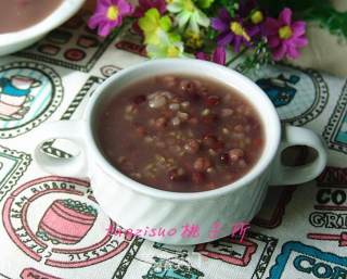 Brown Rice and Coix Seed and Red Bean Soup recipe