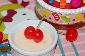 Strawberry Mousse Cup recipe