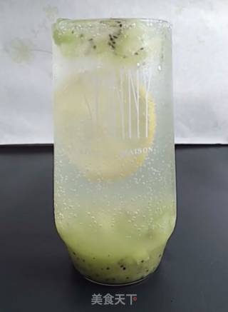 Kiwi Sparkling Water recipe