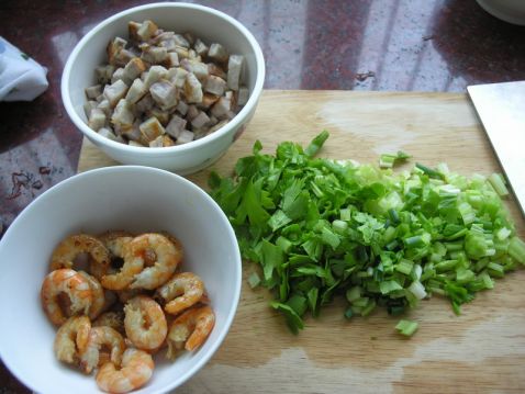 Fried Rice with Taro and Shrimp recipe