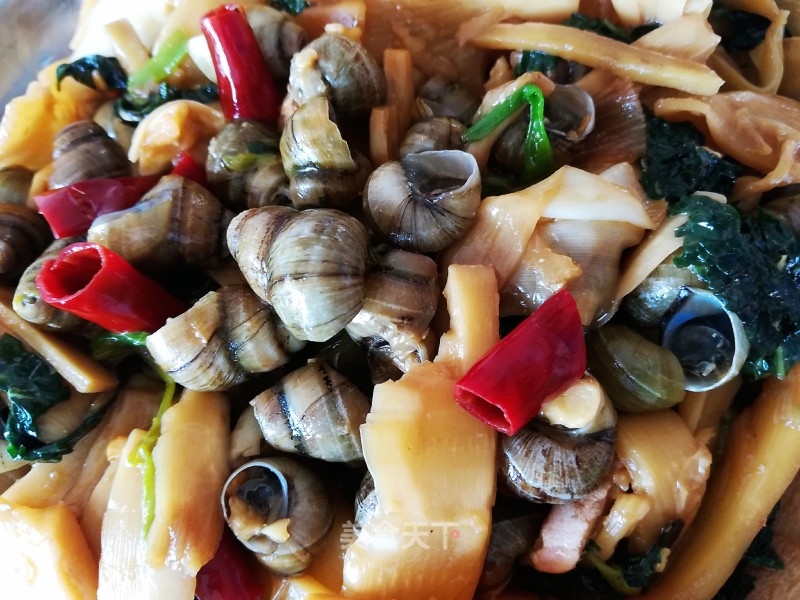 Fried Escargot with Bamboo Shoots recipe