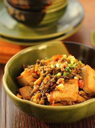 Braised Tofu with Pickled Vegetables and Minced Pork recipe