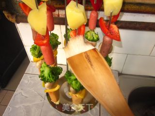 [colorful Miscellaneous Vegetables Randomly Skewers]——a Free Barbecue at Home in The Cold Season recipe